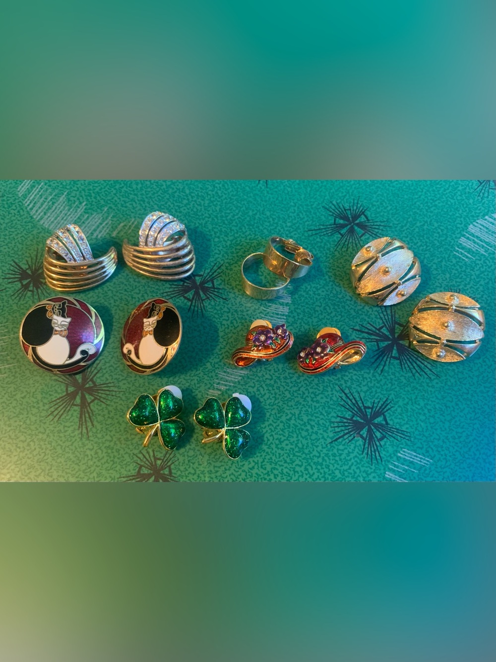 Lot of 6 Vintage Gold Tone Clip-On Earrings Cats Shamrock Red Hat Lady